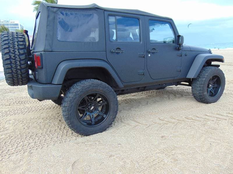 Custom Lifted 2007 Jeep Wrangler Unlimited