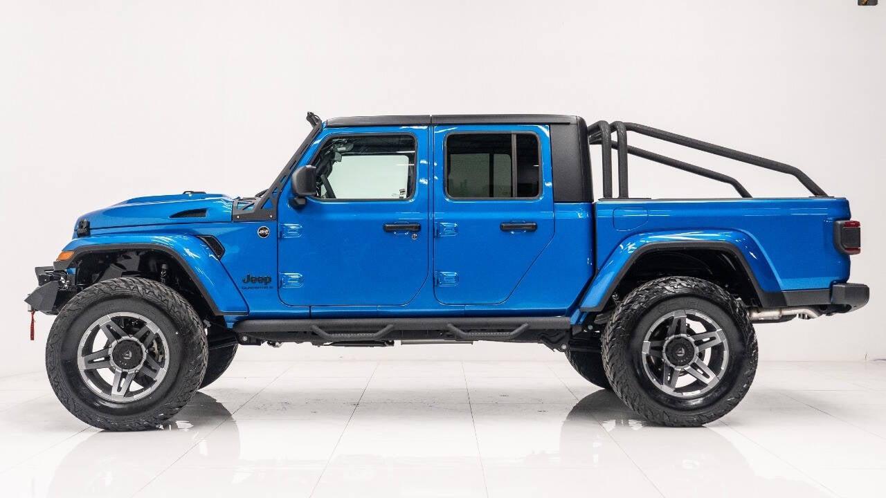 2024 Jeep Gladiator