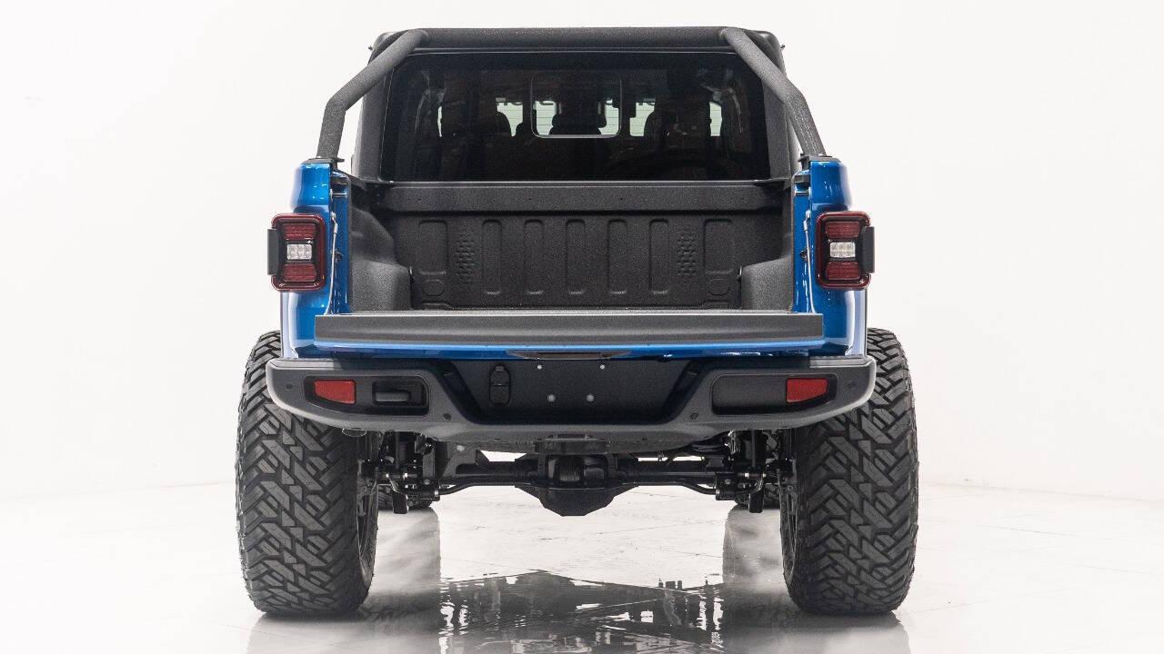 2024 Jeep Gladiator