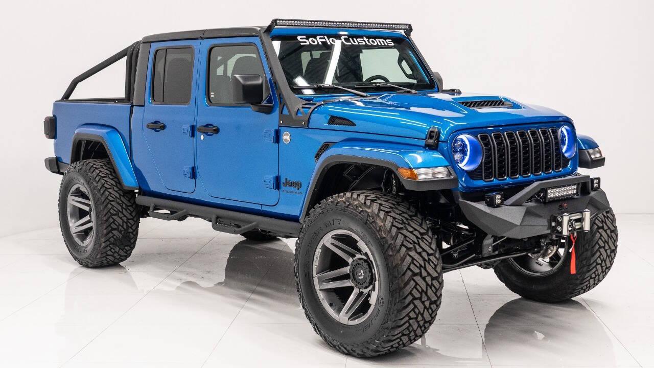 2024 Jeep Gladiator